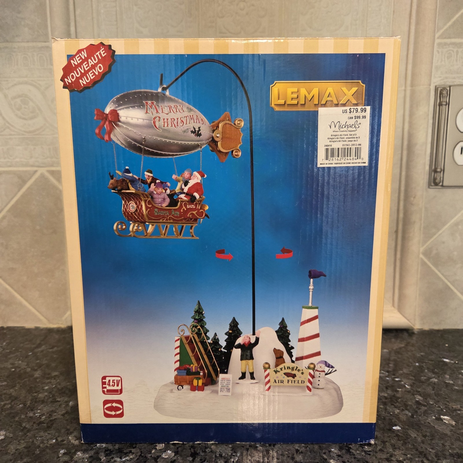 Lemax~Kringle’s Air Field Christmas Blimp Santa Sleigh #24484 2012~Motion