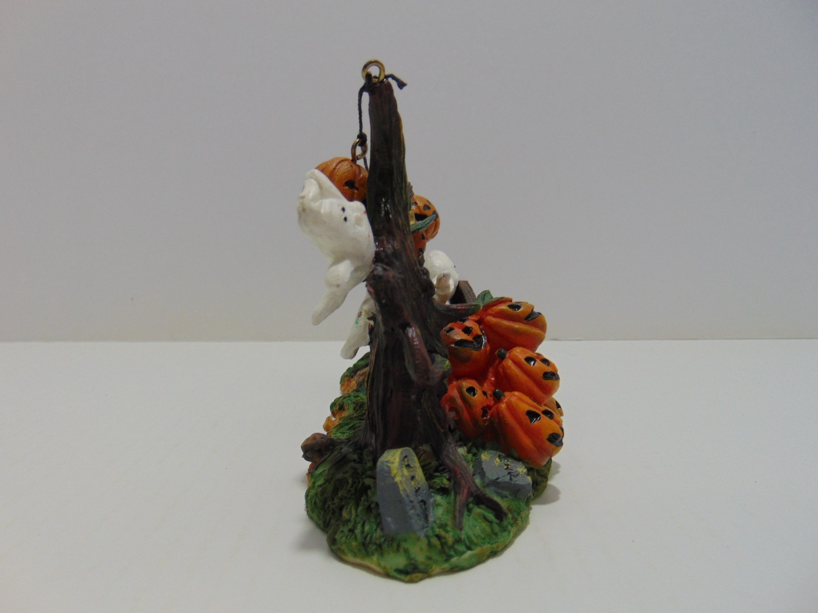 Spooky Hollow Jack O Lantern Stand Halloween Village Accessory