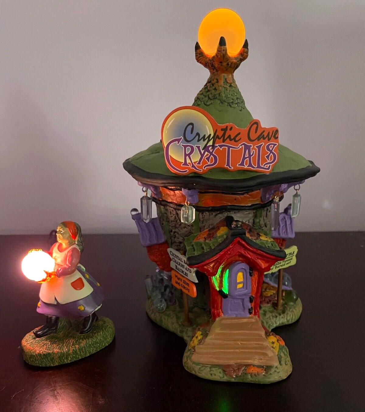 Dept 56 Halloween Cryptic Cave Crystals sold w/ Cave Mystic, NIB Lit Collectible