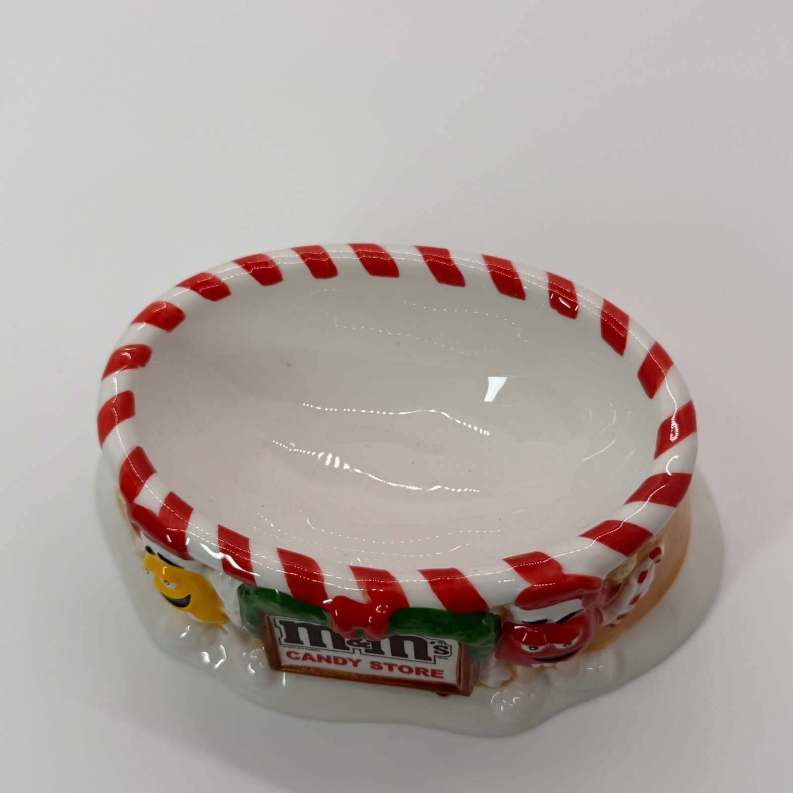 Department 56 M&M’s Candy Store Lighted Ceramic Christmas House and Dish in Box