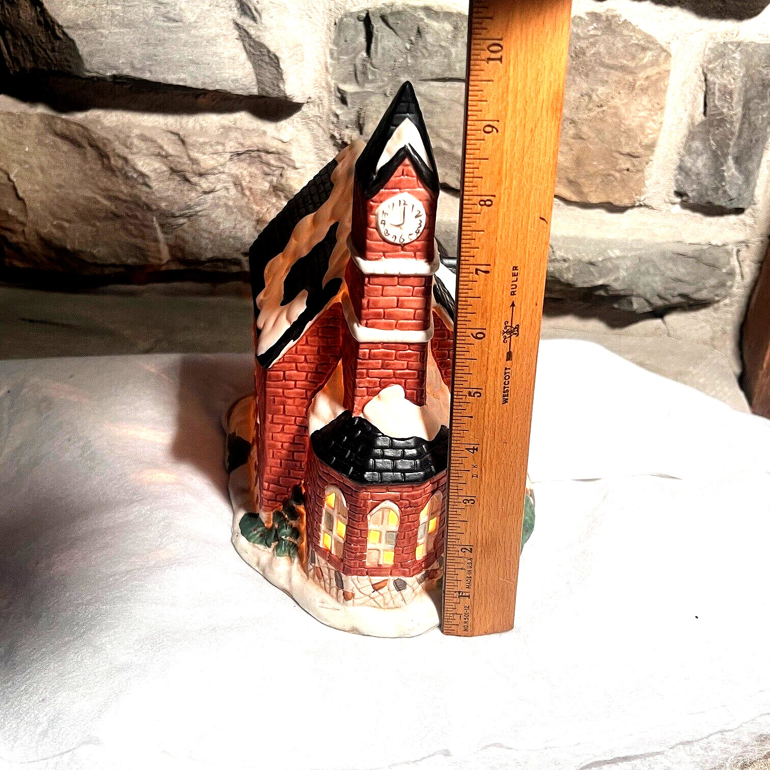 Vtg Caldor Christmas Porcelain Light Up Village Church, Clip In Cord in Box 1991