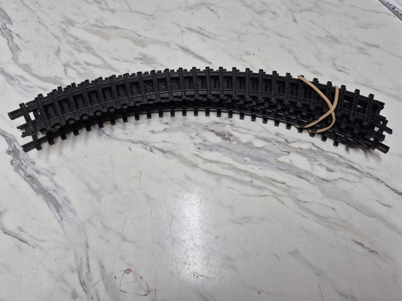 New Bright HOLIDAY EXPRESS Curved TRAIN TRACK PIECES~ Replacment 8 Pcs. 1 & 1/16