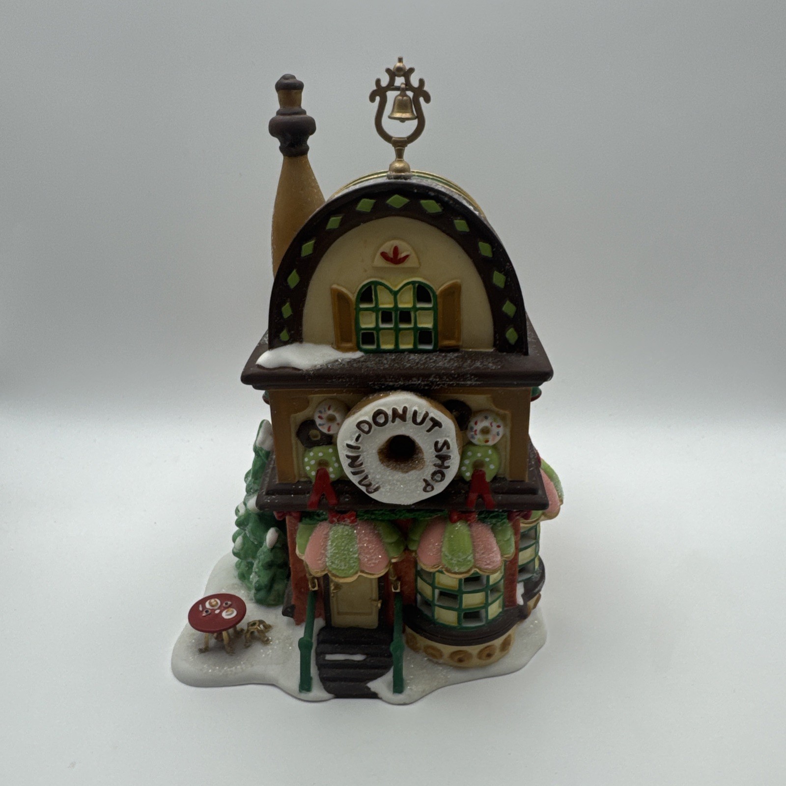 Dept. 56 Mini-Donut Shop Elf Land 1999 #56702 Coffee Bakery Village Building