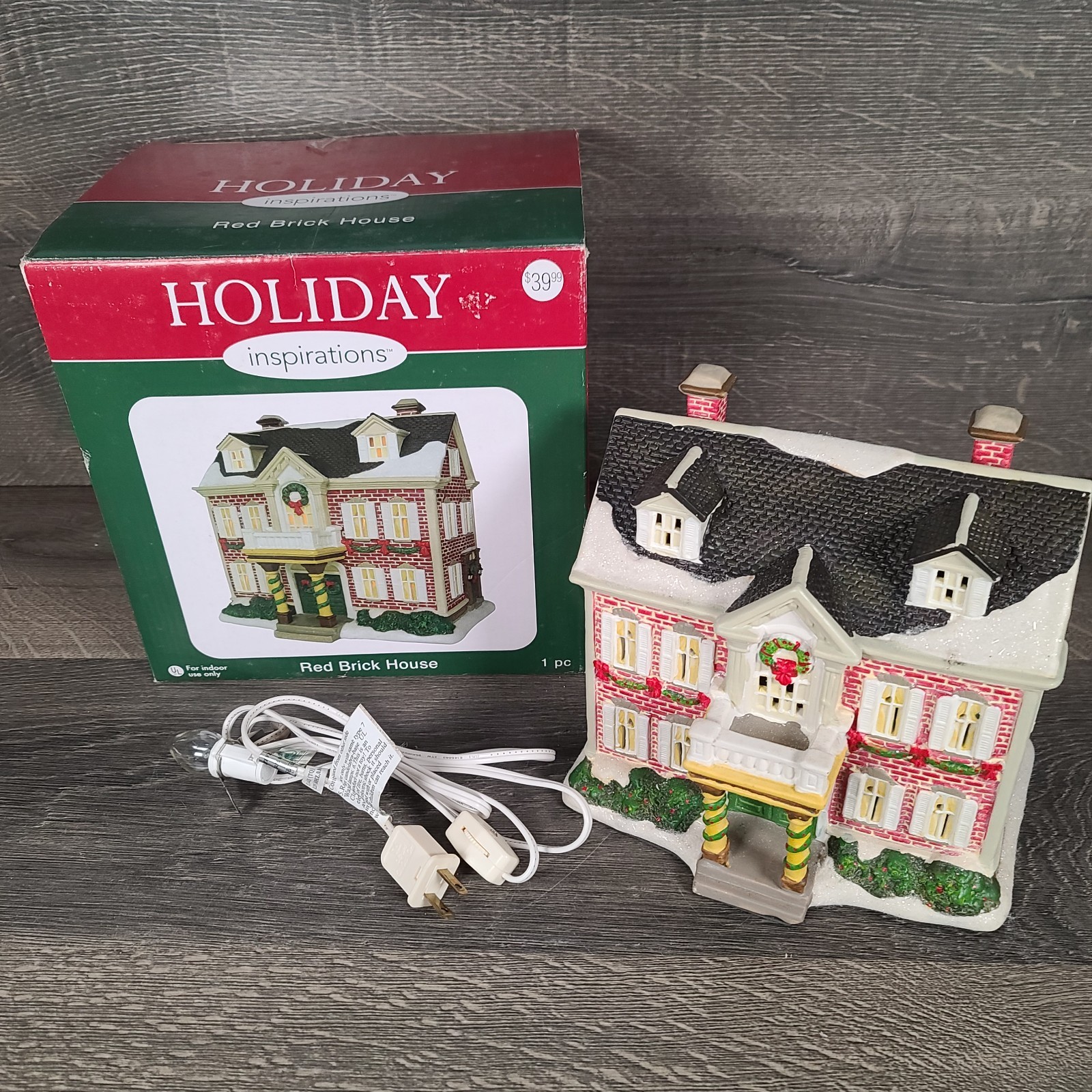 Holiday Inspirations Towne Series Lighted Red Brick House