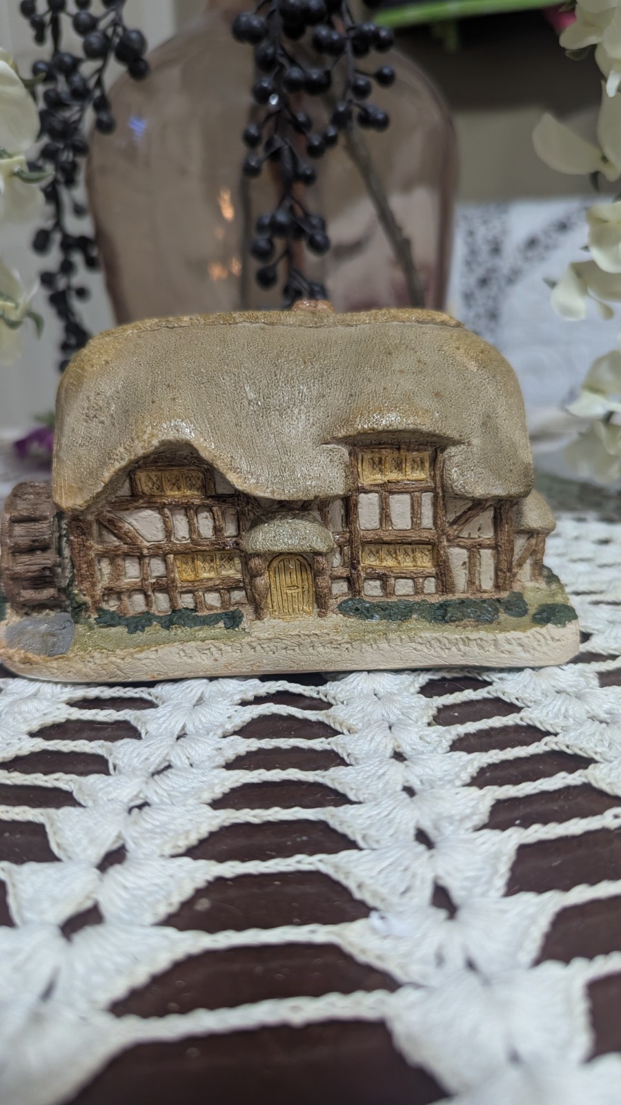 David Winter Little Mill Hand Painted Village Cottage House 1980