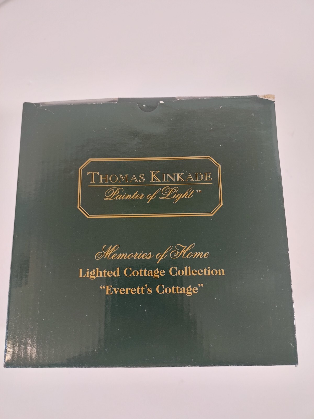 Thomas Kinkade Painters of Light Everetts Cottage Memories of Home Lighted