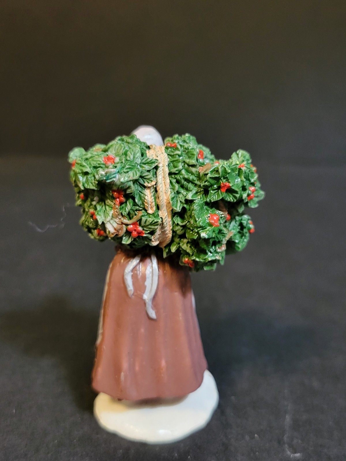 Lemax Christmas Village Town Holly Gatherer 02802 Woman Carrying Seller Vendor