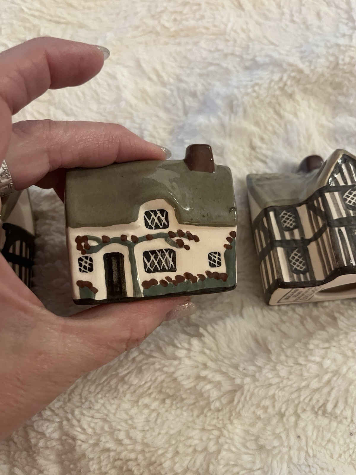 Mudlen End Studio Pottery Suffolk Stoneware Cottages Made in England Set Of 3