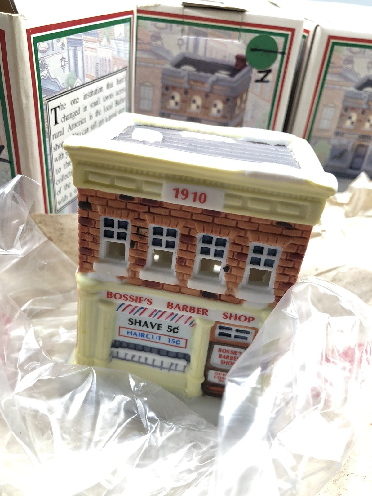 Home Town America Collection Blue Ribbon Cafe x3, Barber Shop + Meyers x2