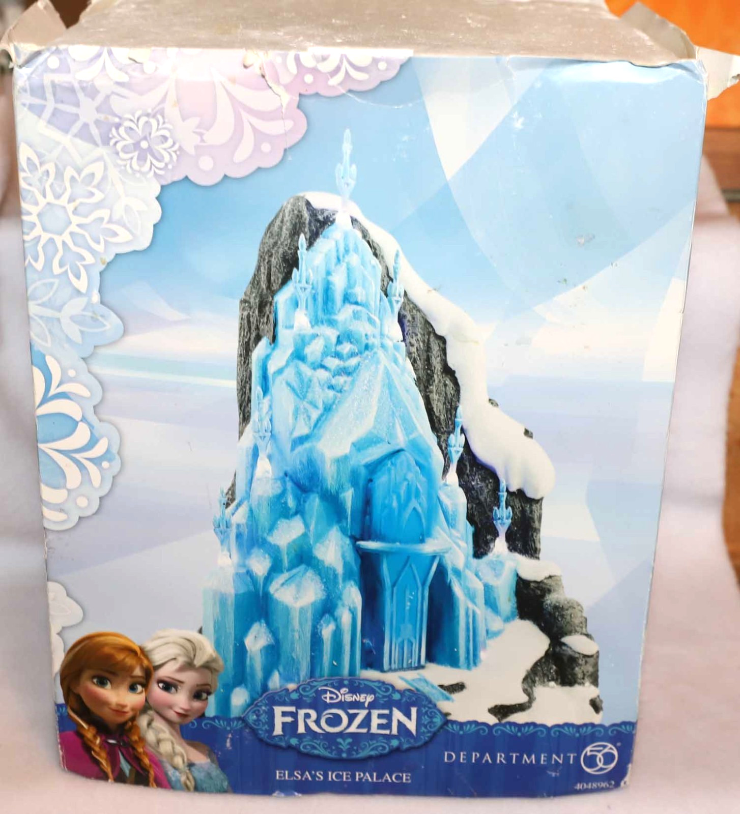 DEPT 56 DISNEY FROZEN ELSA’S ICE PALACE VILLAGE CHRISTMAS 4048962 NO ADAPTER