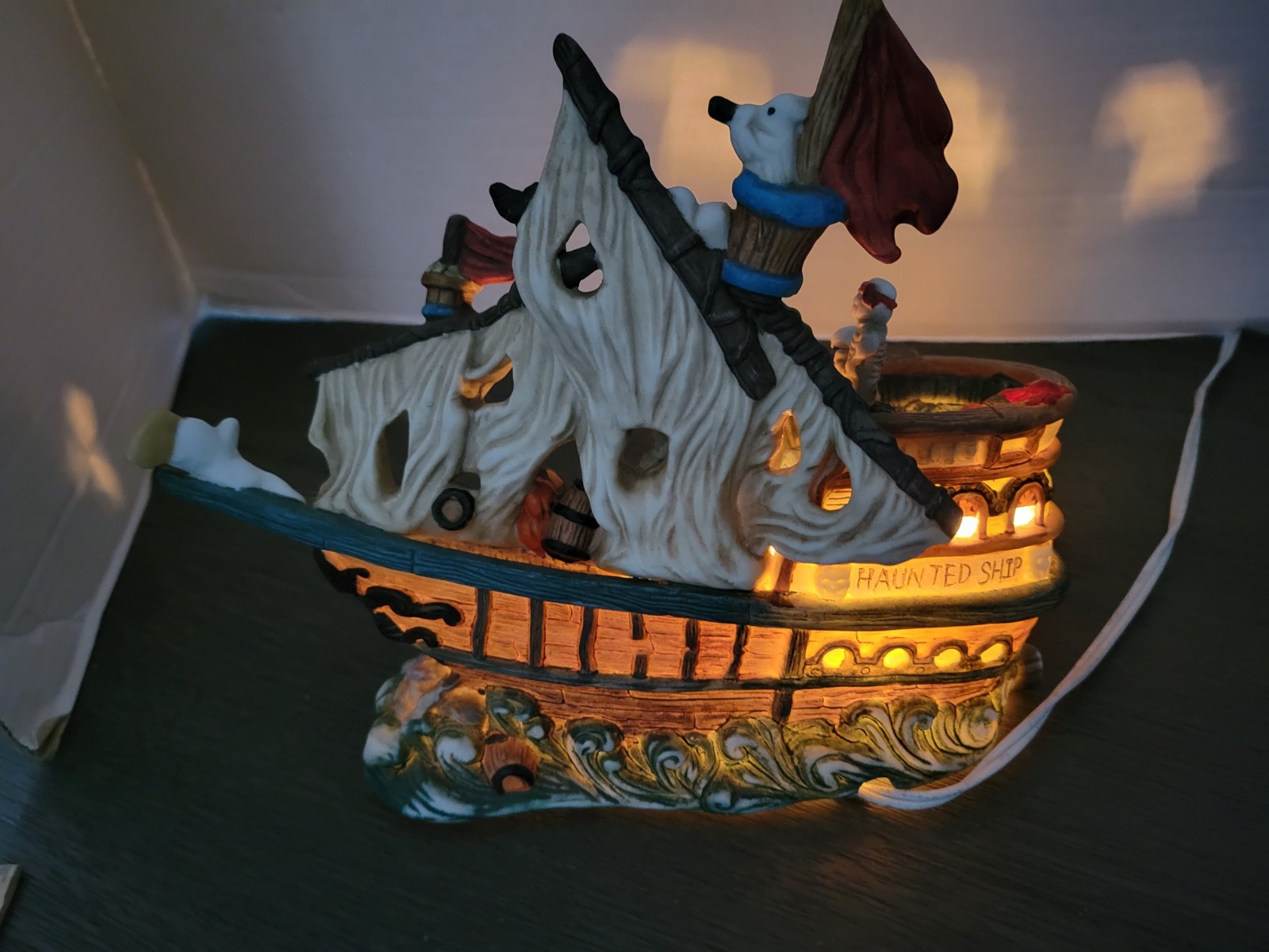 Halloween Haunted Pirate Ship – Unknown Manufacturer – Halloween Building