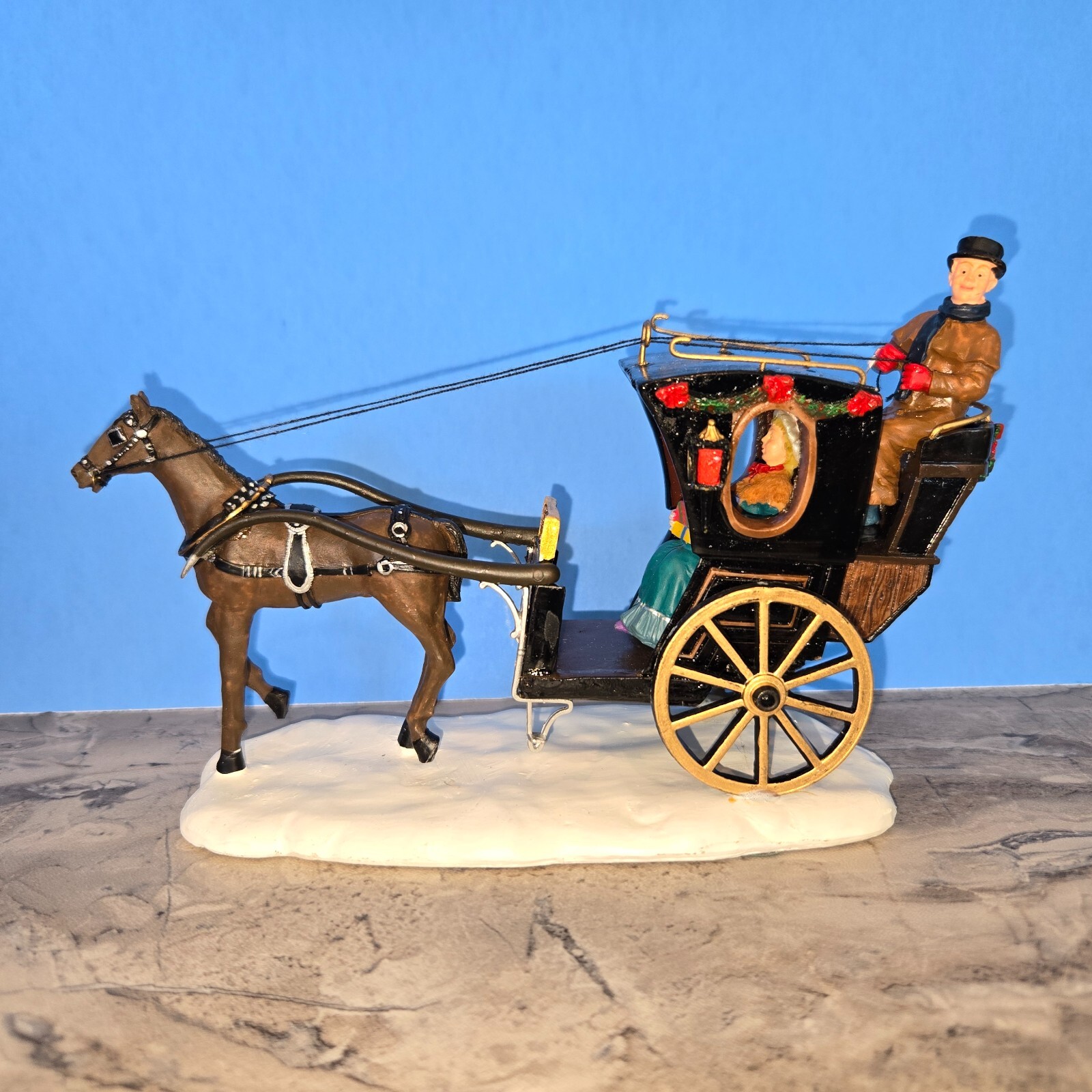 LEMAX Village Collection FIACRE “Hansom Car” Horse and Carriage 2000 Figurine