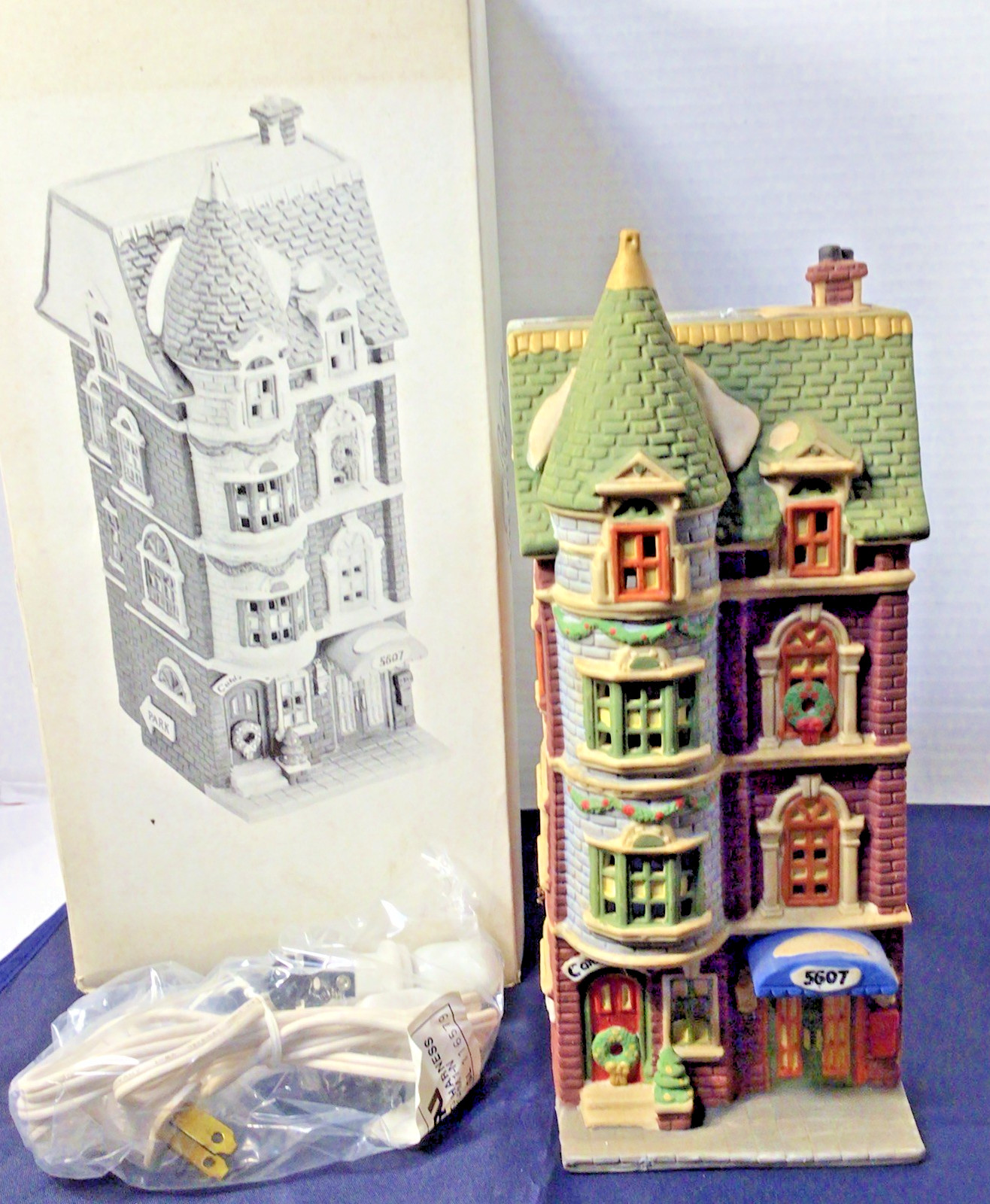 THE HERITAGE VILLAGE COLLECTION “5607 PARK AVENUE TOWNHOUSE” – 1989-1992