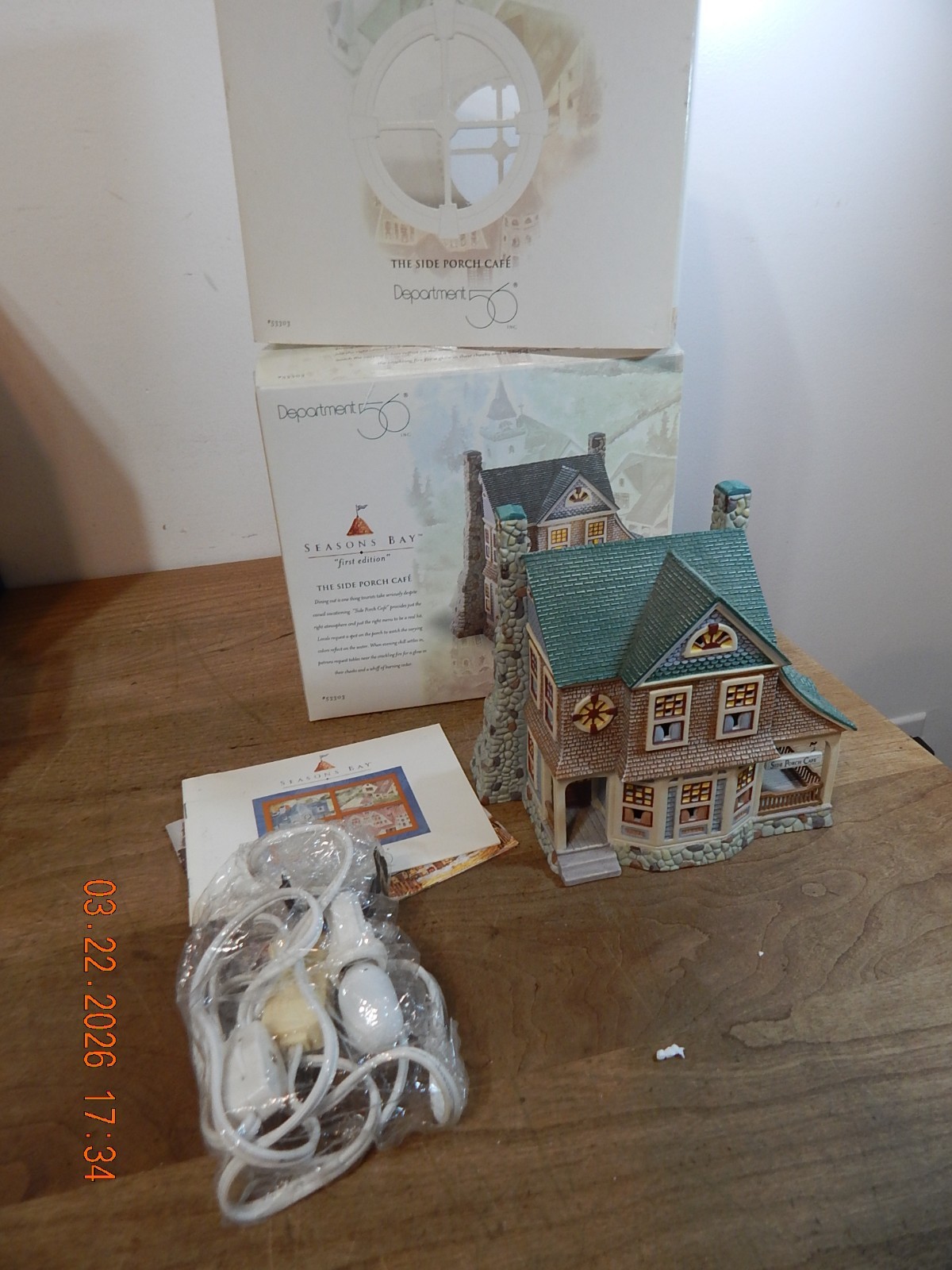 Department 56 Seasons Bay The Side Porch Café 1st Edition #53309 w/ Box & Light