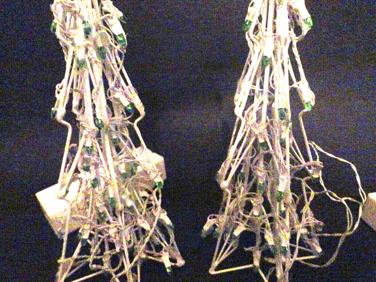 2 LEMAX LIGHTED SCULPTURED CHRISTMAS TREE MEDIUM 8″🎄