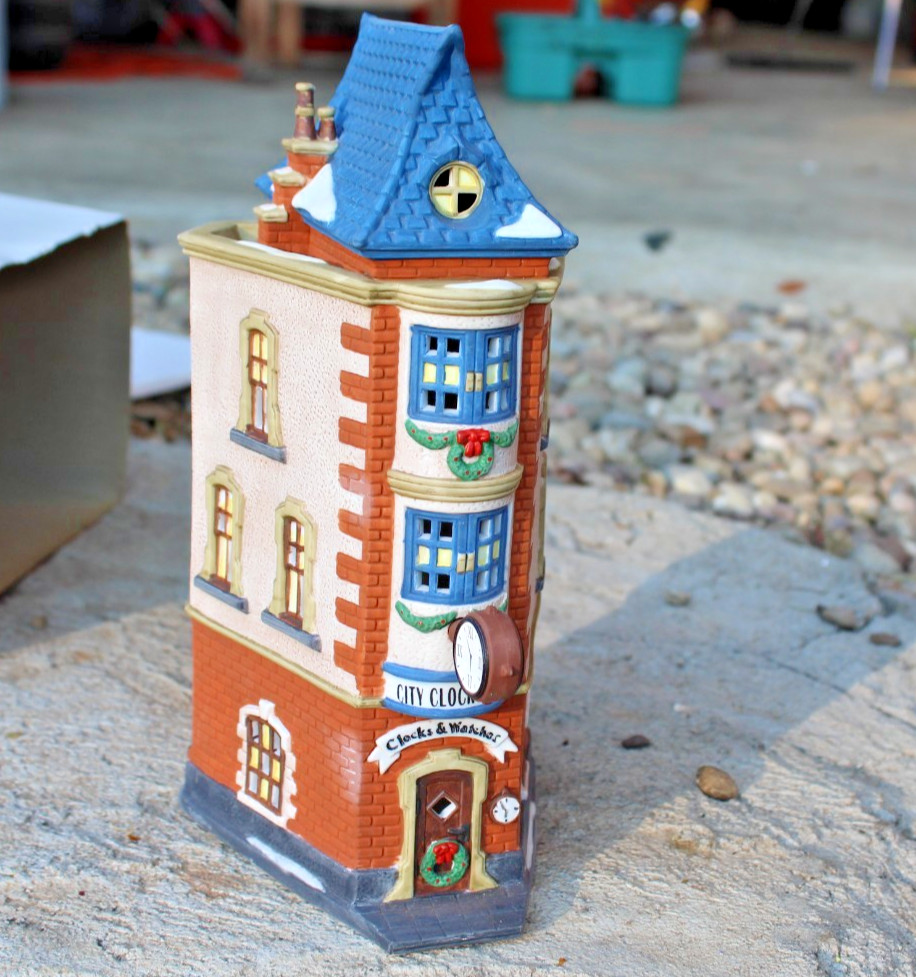 1992 Dept 56 City Clockworks Christmas In The City Series Heritage Village
