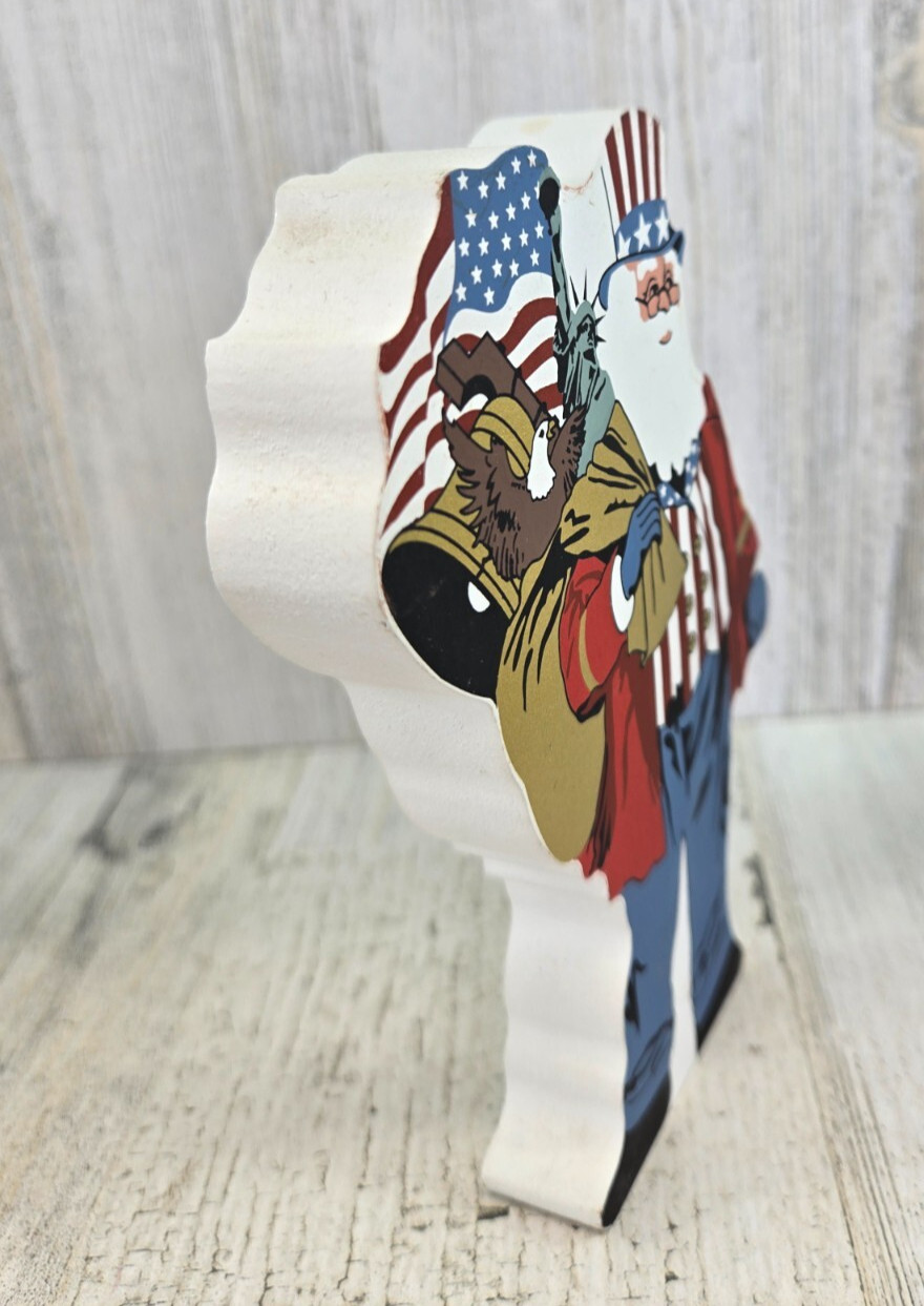 Cat’s Meow Village Patriotic Santa Shelf Sitter #01-1101 2001