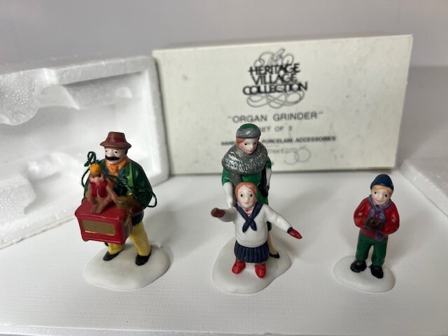 Dept 56 Heritage Village Accessories Organ Grinder, Set of 3, 5957-9 NEW