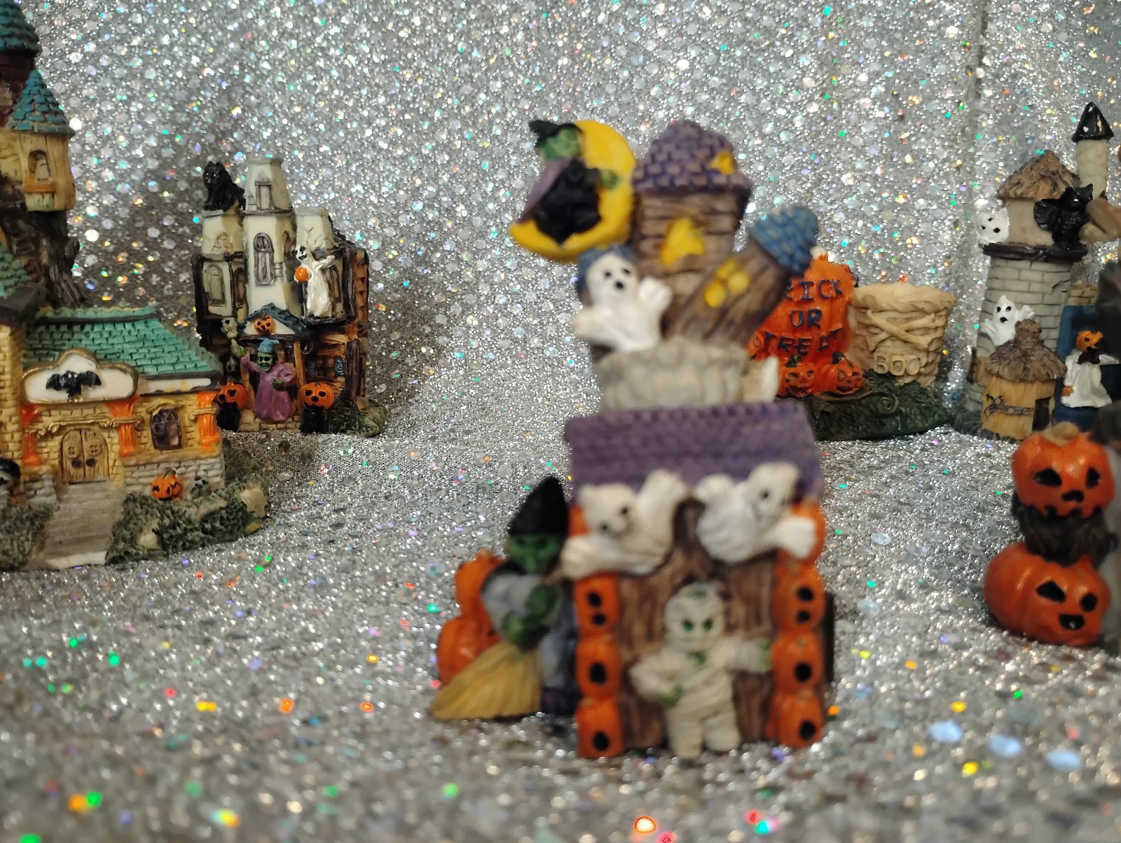Lot of 13 Assorted Small Halloween Village Figures 1″-3″ – See Pictures