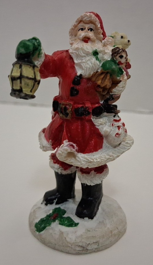 Lot Of 8 Unbranded Polyresin Christmas Village Figurines 2.5 to 2.75 Inches