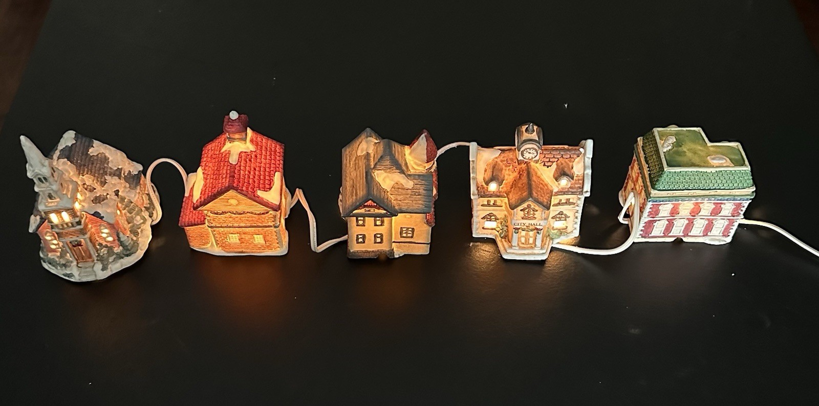 Mervyns 1993 Christmas Village Square 5 Piece Miniature House Christmas Set