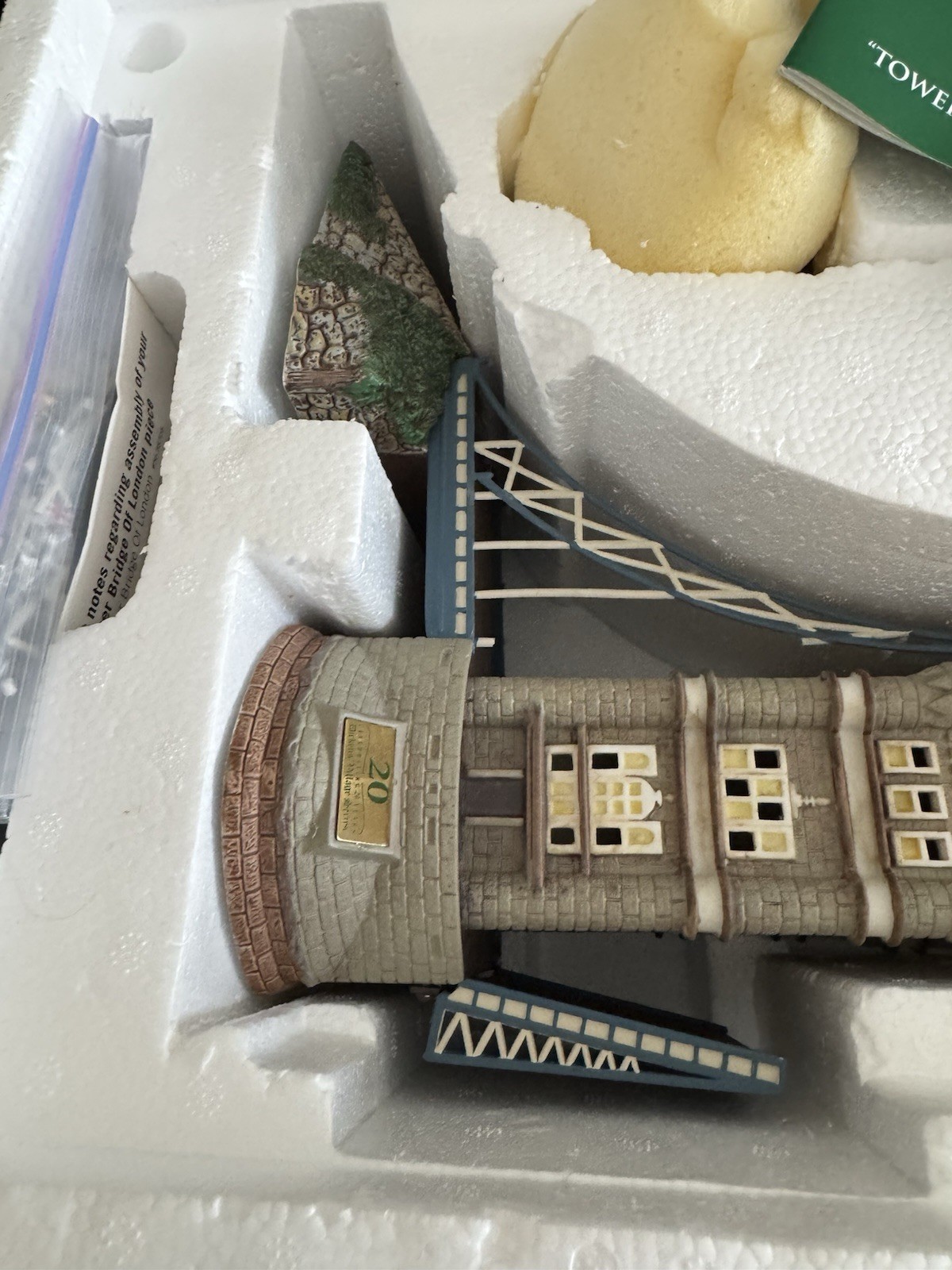 Dept 56 Dickens Village Tower Bridge of London Historical Retired 56.58721 READ