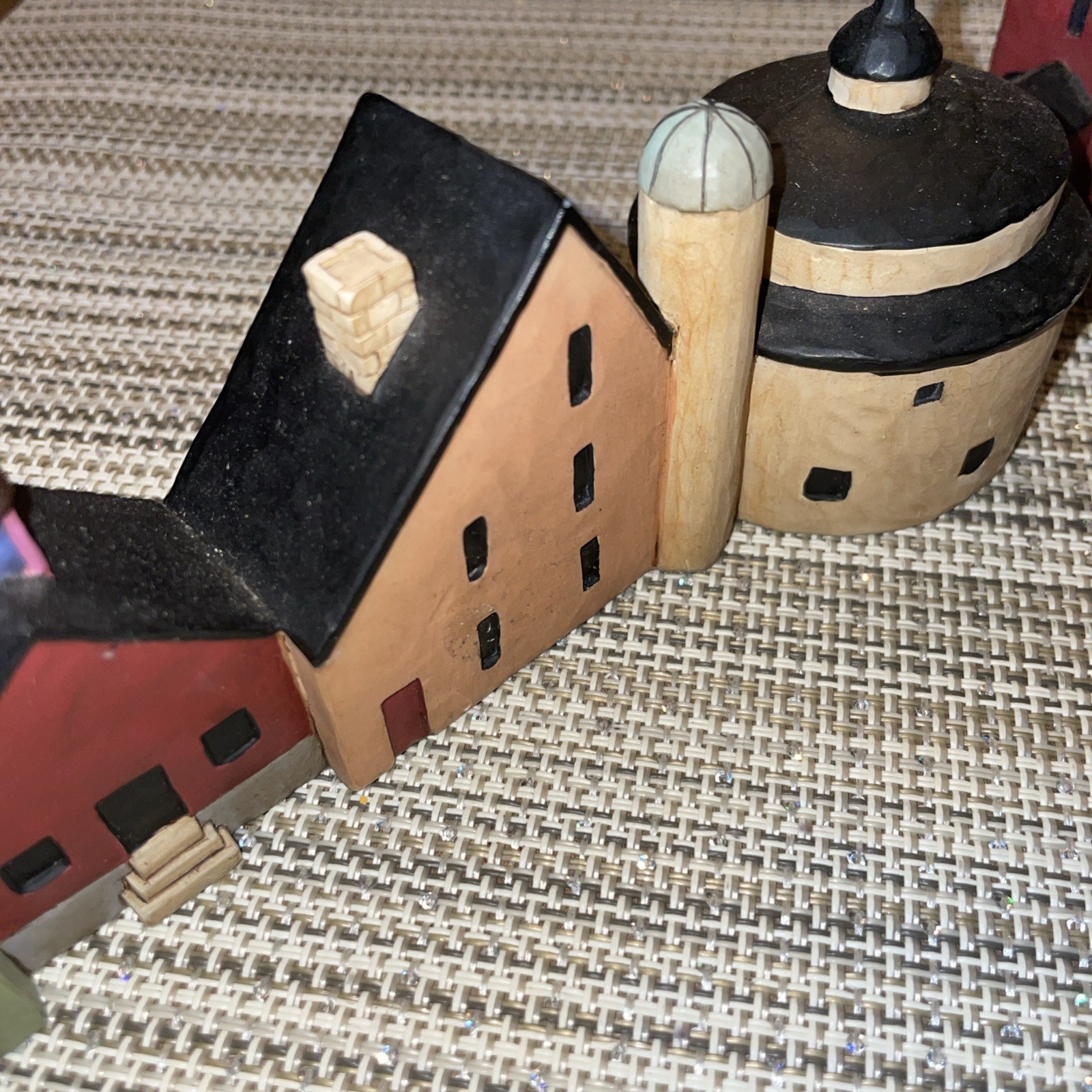Vintage VILLAGE SHELF DECOR 12”