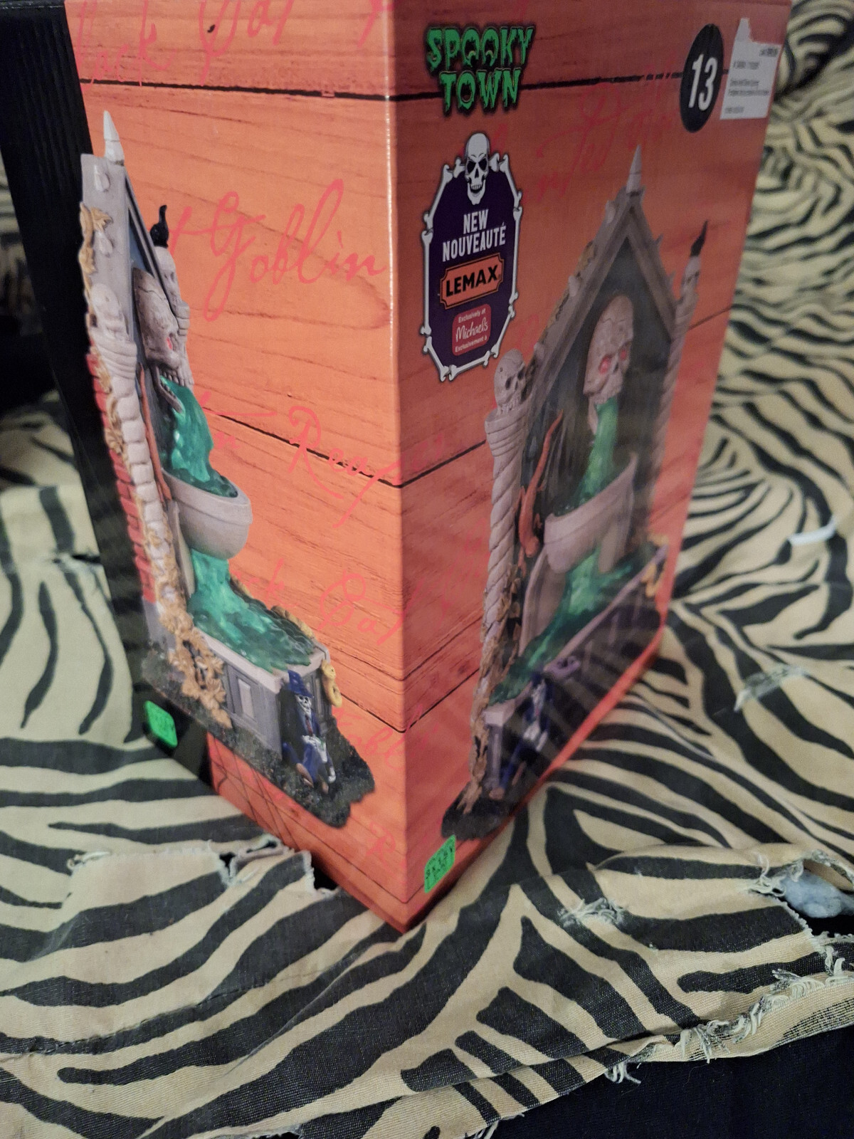 Lemax Spooky Town Skull House Grime & Slime Spring Michaels Exclusive 2023 NIB