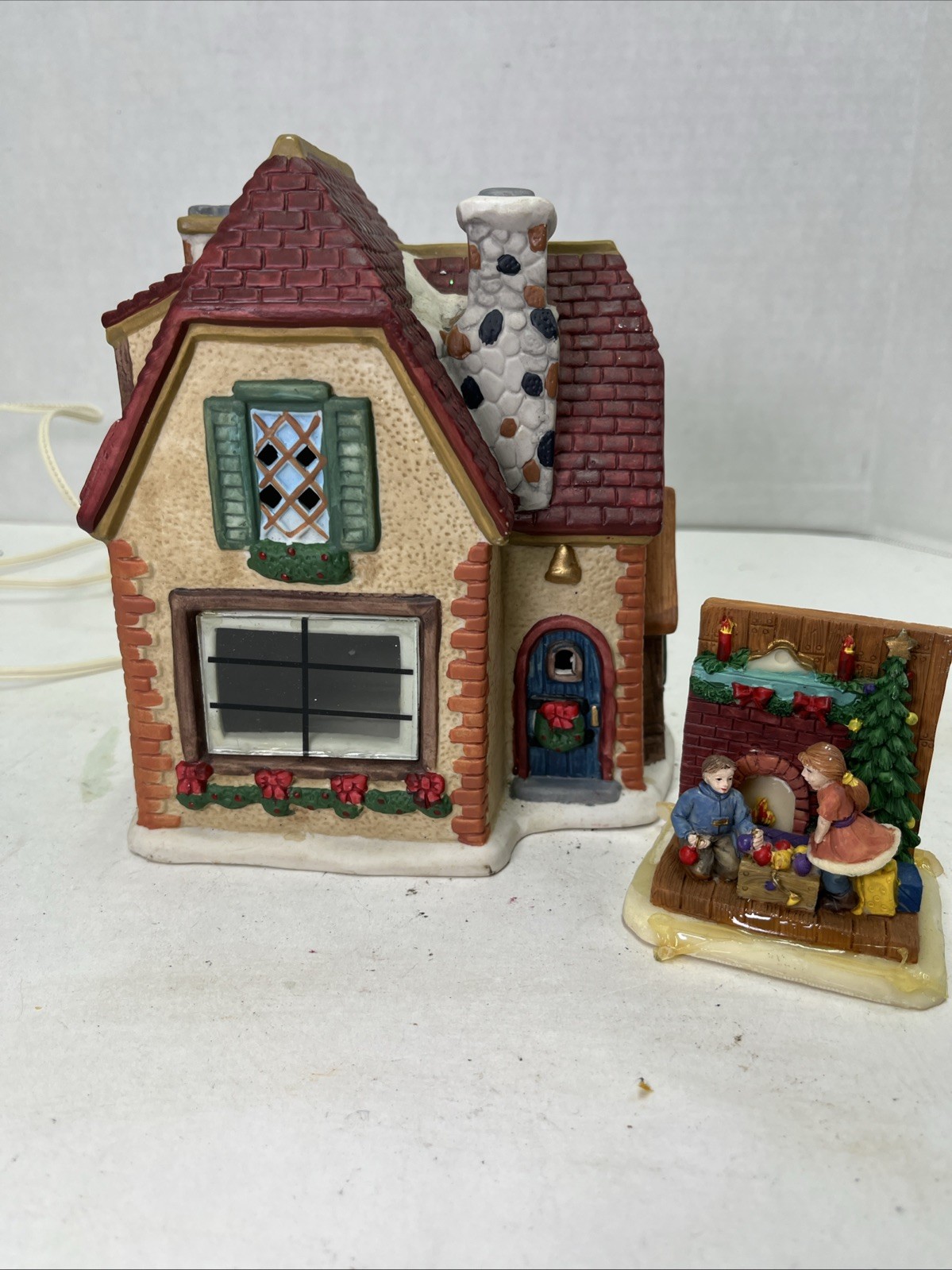 Vintage Longrich Ltd. Christmas Family Village House 7” Tall