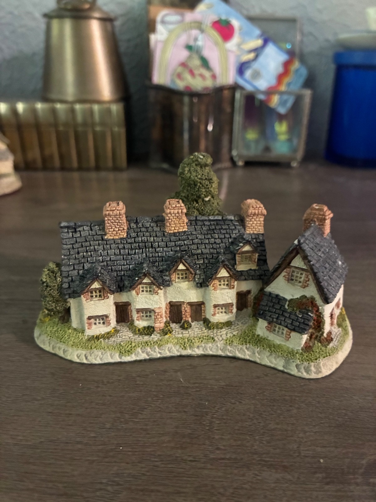 “Craftsmens Cottages” by David Winter Hand Painted Figurine John Hine LTD 1985