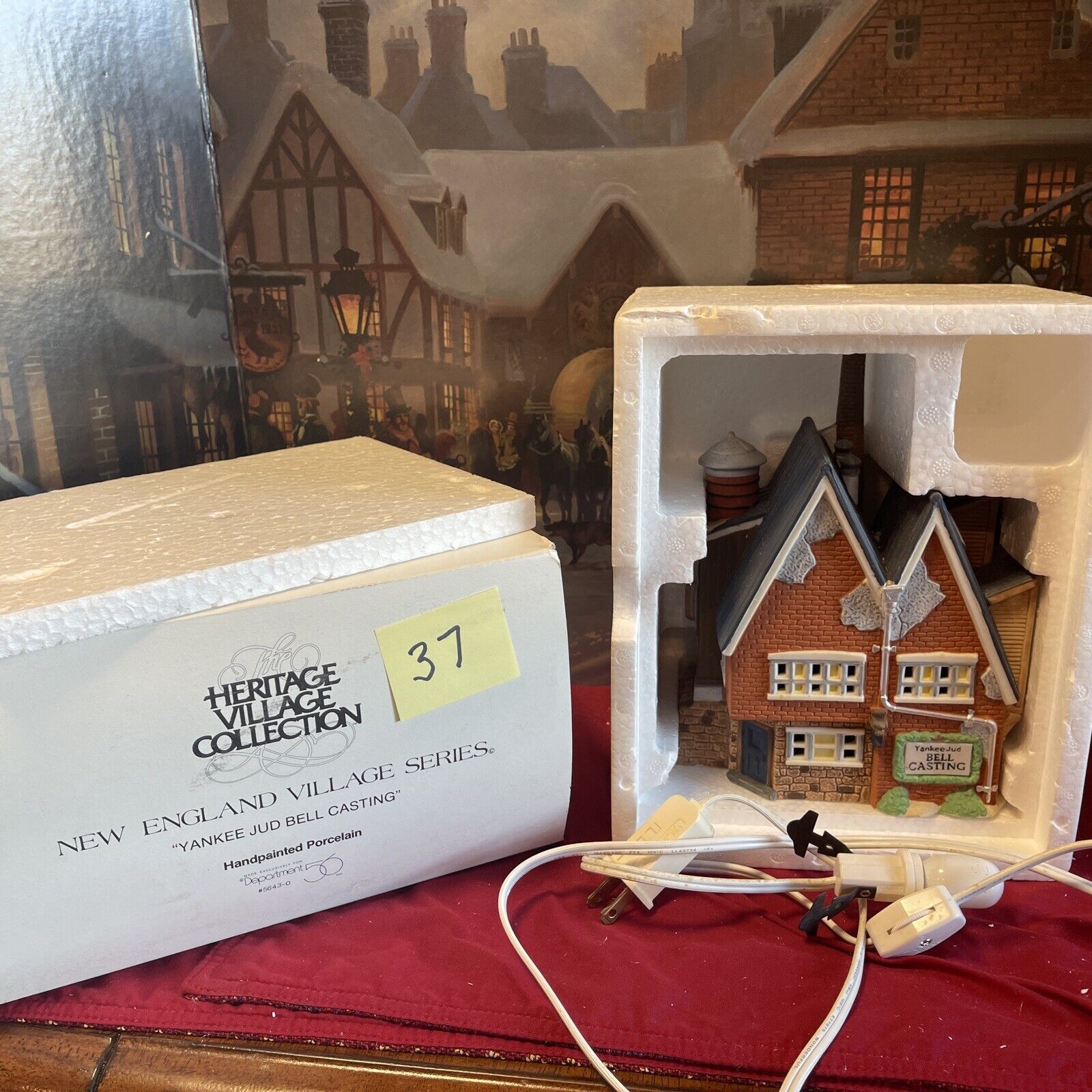 Dept 56 New England Village Series 1992 YANKEE JUD BELL CASTING 5643-0 Lighted