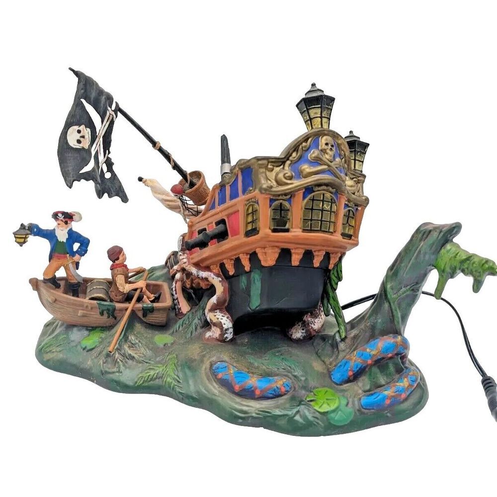 Department 56 Ship of Sea Phantoms Halloween Village Light Up Pirates 56.53227