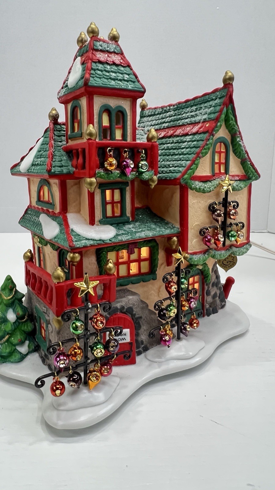 Dept 56 North Pole Series “Glass Ornament Works” 56396 Retired 1997 Excellent !