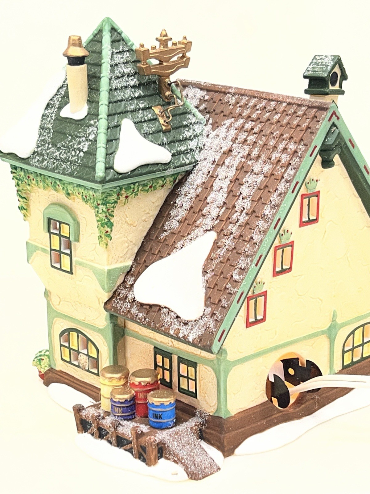 Department 56 North Pole Series “The Glacier Gazette” #56394 (#18)