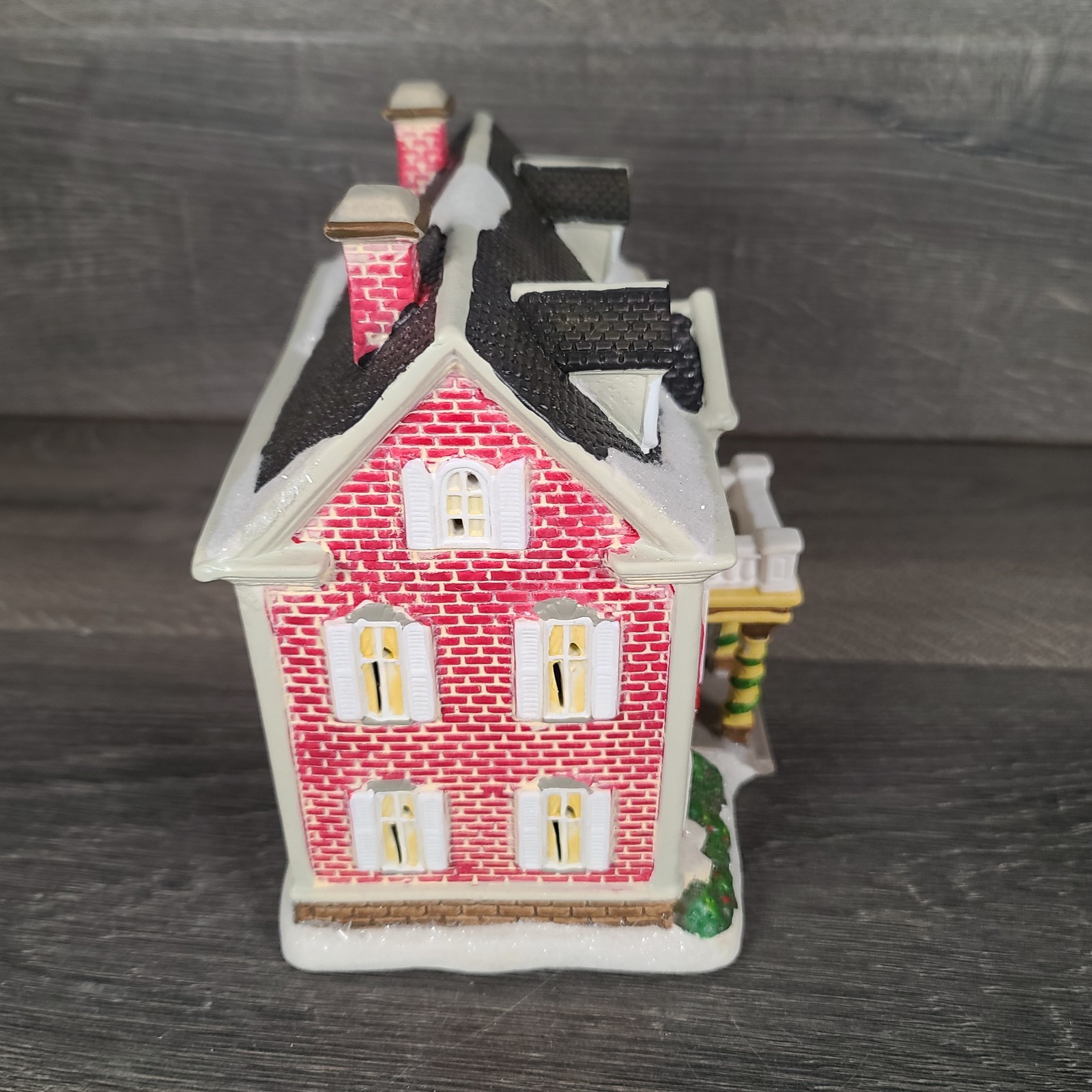 Holiday Inspirations Towne Series Lighted Red Brick House