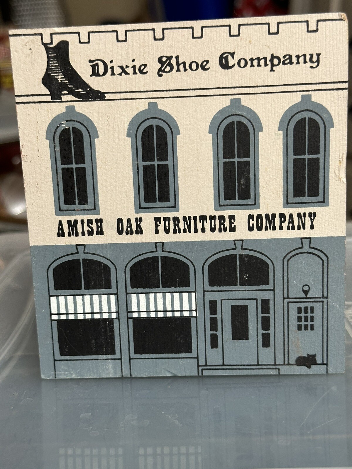 The Cat’s Meow 1987 Series V Amish Oak Furniture Dixie Shoe Company Loudonville