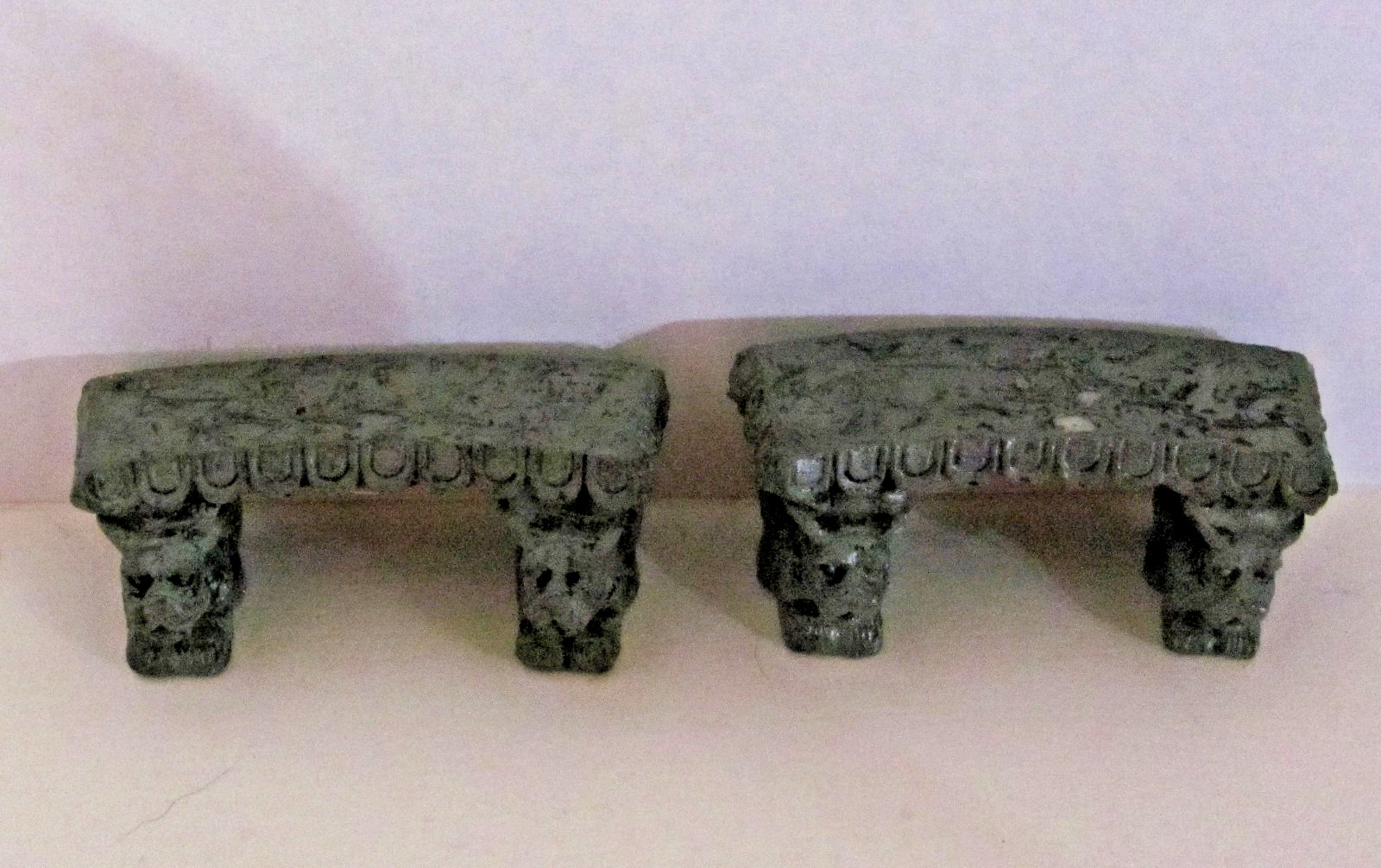 Lemax Spooky Town Accessories – Gargoyle Stone Benches, Set Of 2 #84370