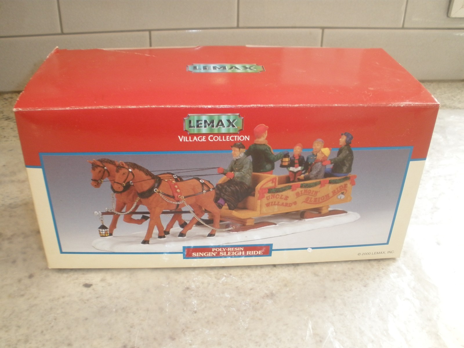 2000 LEMAX POLY-RESIN SINGIN’ SLEIGH RIDE IN BOX
