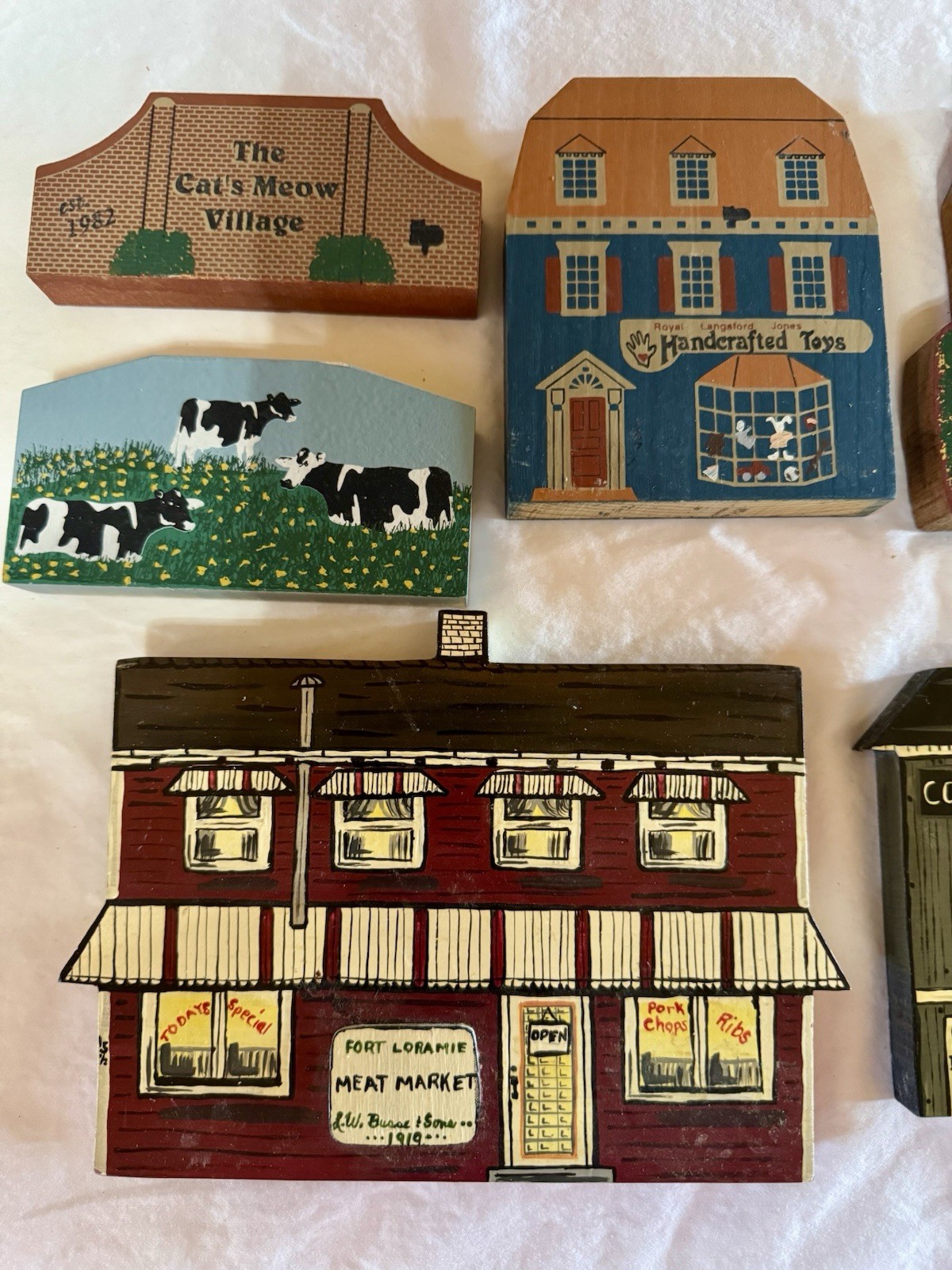 Vintage Wooden Shelf Sitter Folk Art Lot Cat’s Meow R.R. Creations Mixed 8 Pc