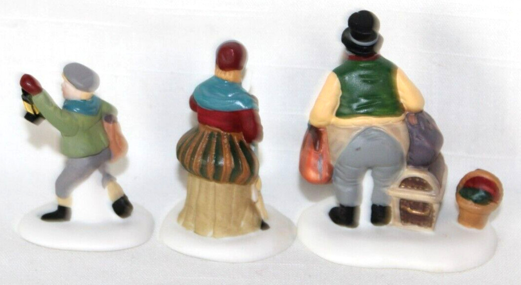 Dept 56 Heritage Village 55603 Come Into the Inn 3 Piece People Pristine-#6