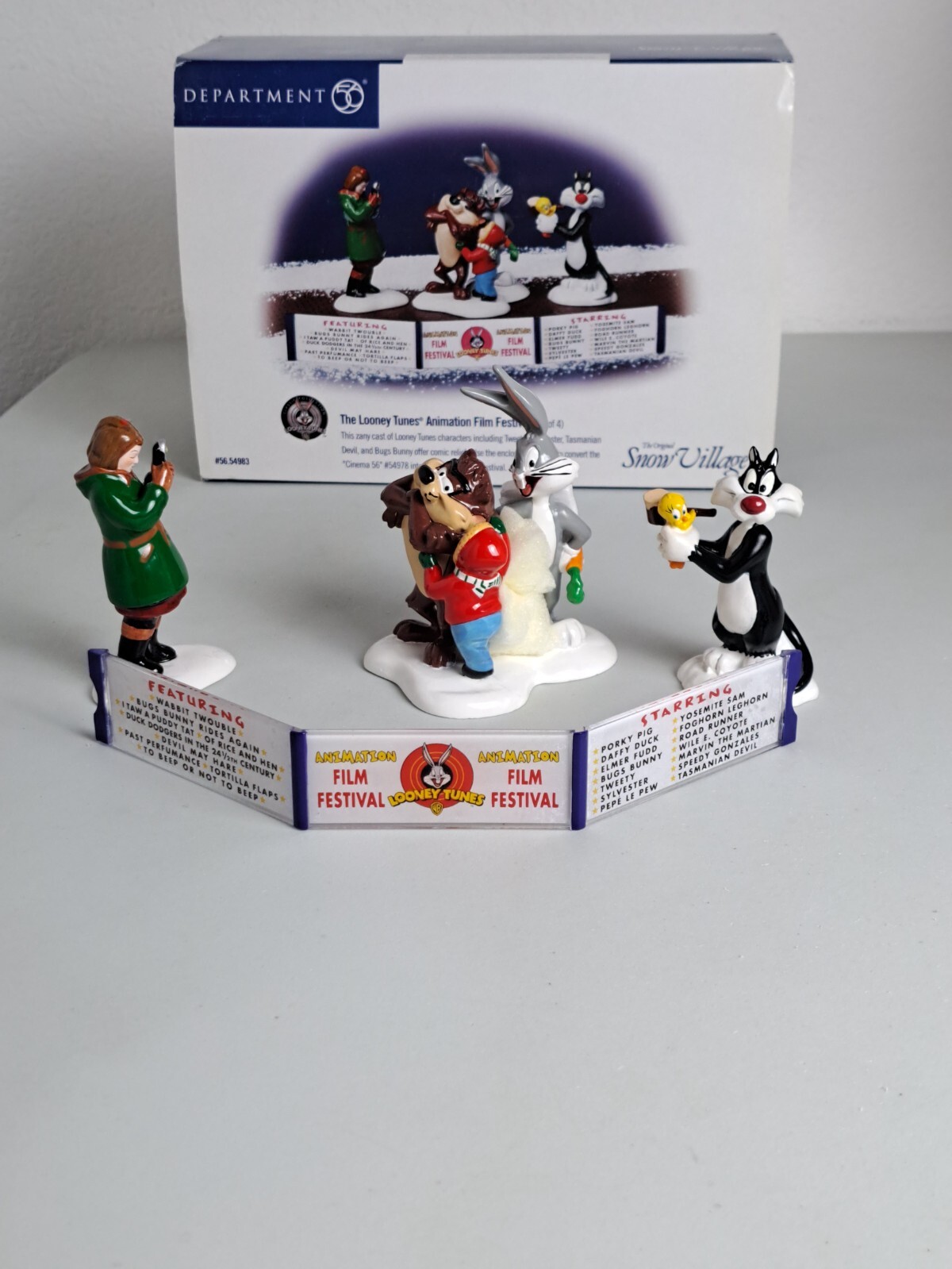 Dept. 56 Snow Village The Looney Tunes Animation Film Festival Set 56.54983