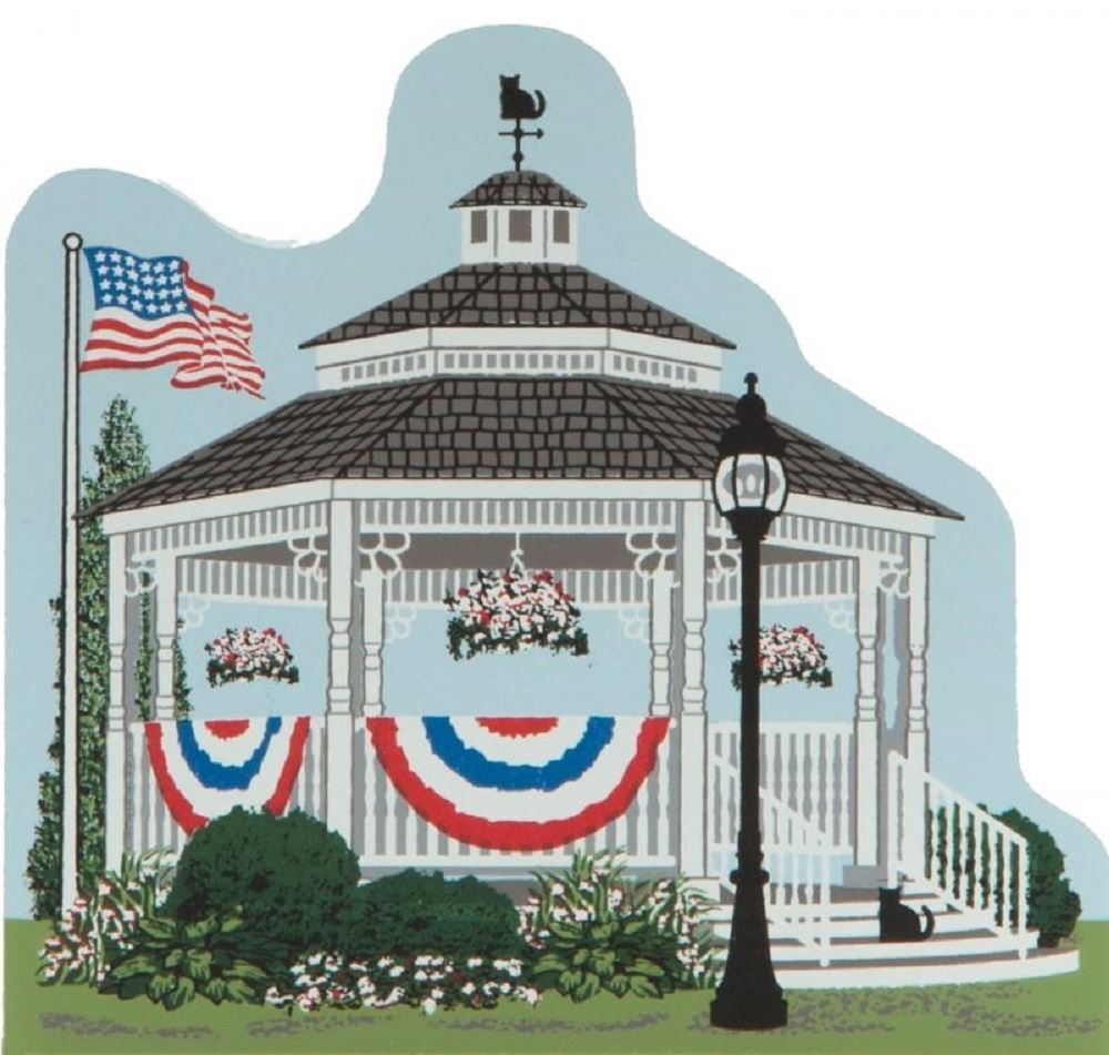Cat’s Meow Village Nature Keepsake Summertime Gazebo American Flag #CC09