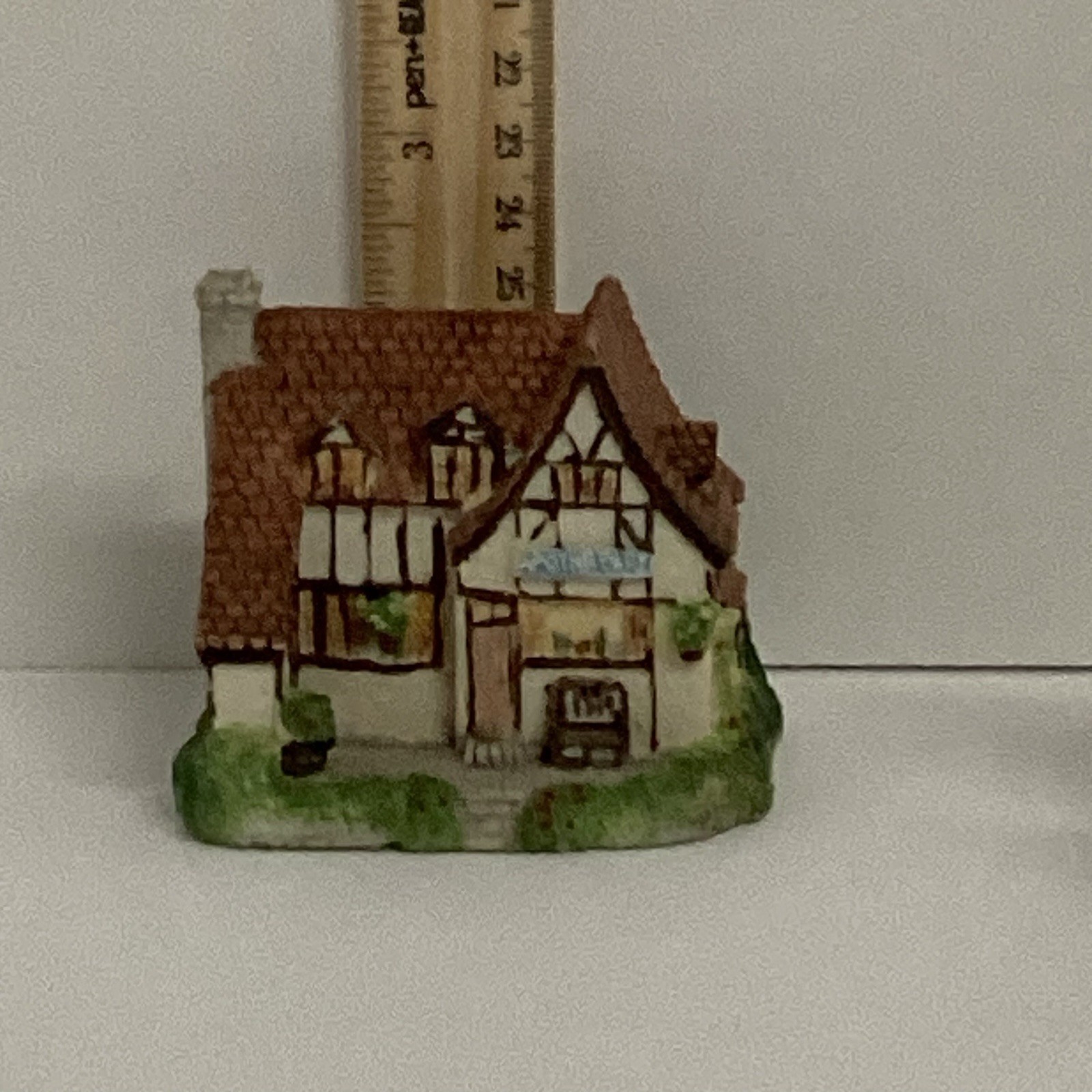 International Resources Set Of 5 Village Some VTG 1992-1999 Used 3 Sets -2 Of 3