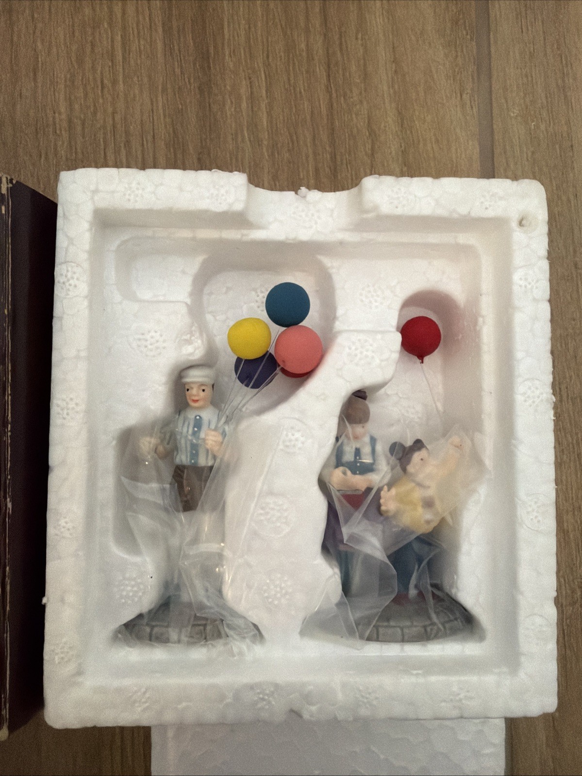 Department 56 Balloon Seller Set of 2 Disney Parks Village Series Handpainted