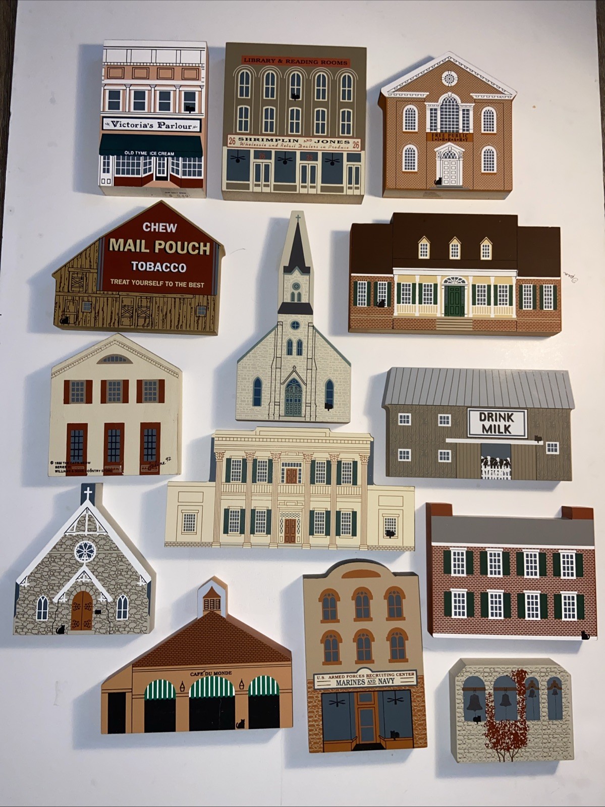 Cat’s Meow Village Lot Of 14 Vintage 80s 90s Wooden Shelf Sitters,