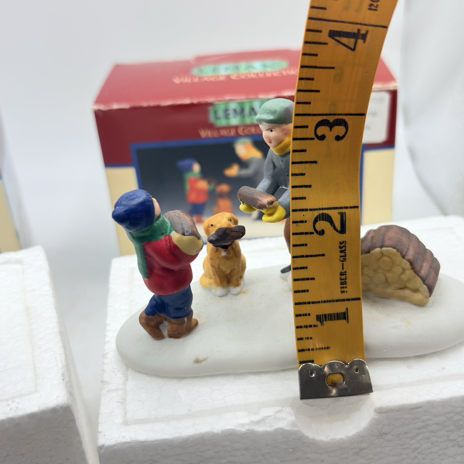 Lemax Christmas Village Collection Lot Of 2 Building A Snowman & Carrying Wood