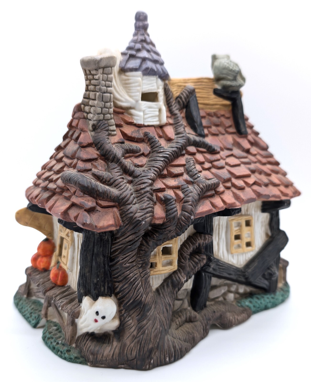 Spooky Hollow Lighted Halloween Train Station ~ Ghosts Black Cat Clock Pumpkins