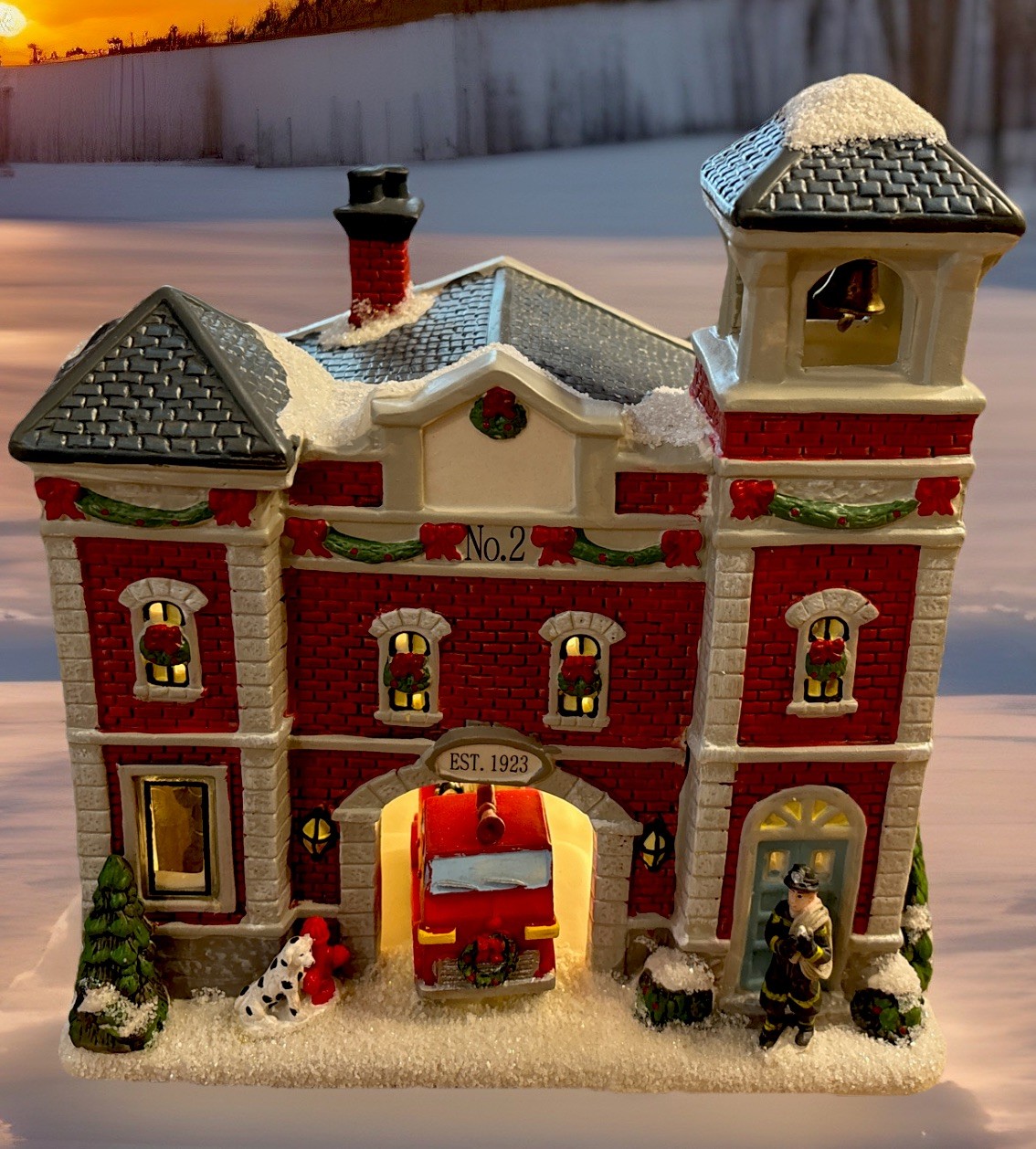 2017 St Nicholas Square Village Collection “Fire Station No2” With Light No Box