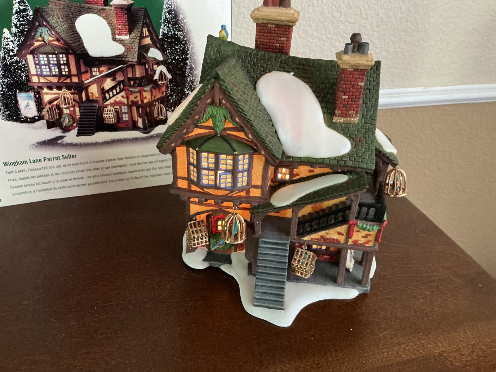 Dept 56 Dickens Village “Wingham Lane Parrot Seller” #56-58449 RETIRED. MINT.
