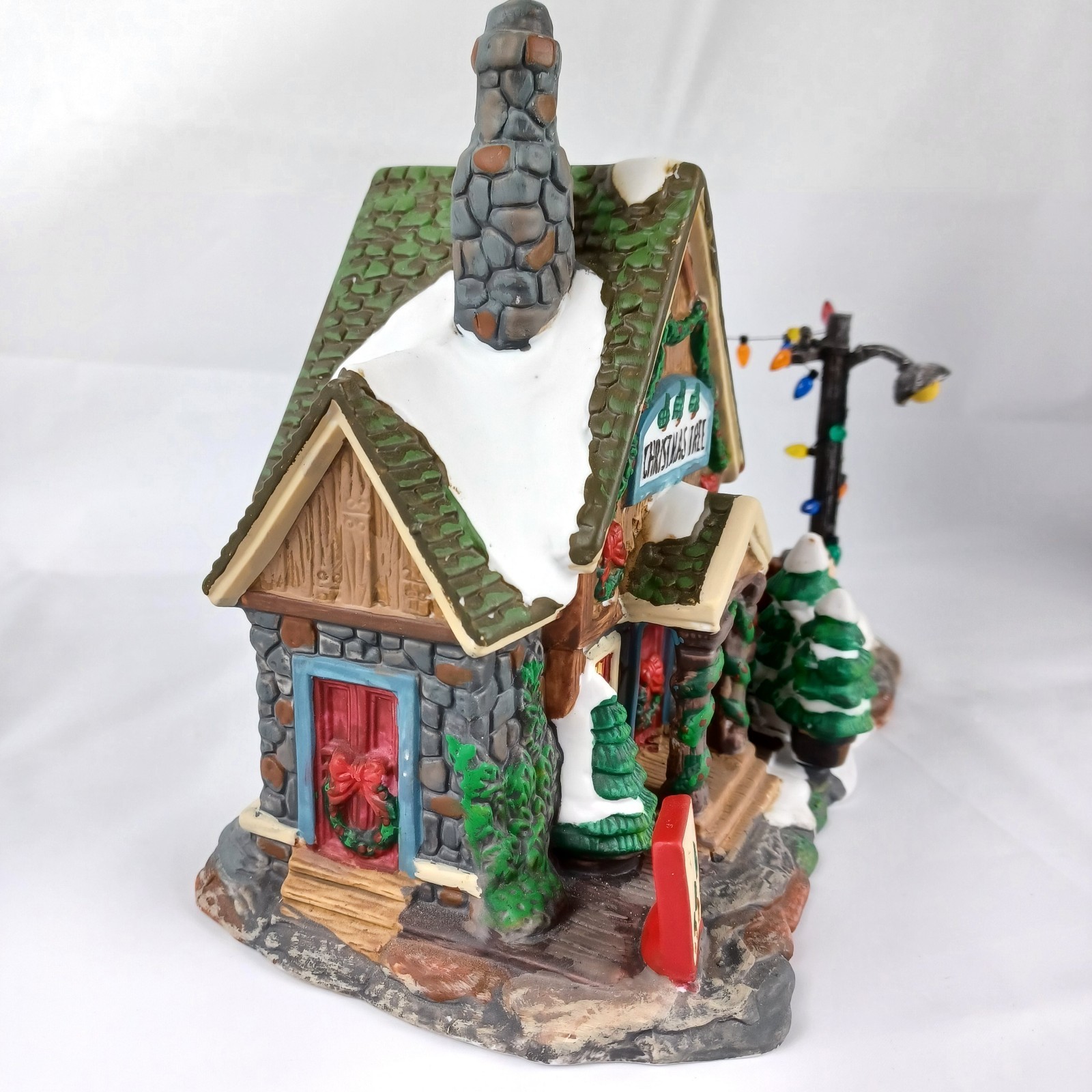 Victorian village collectibles 2001 Christmas Village Tree Seller Farm Stand